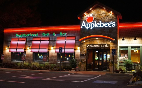 Applebee's_night_view.jpg